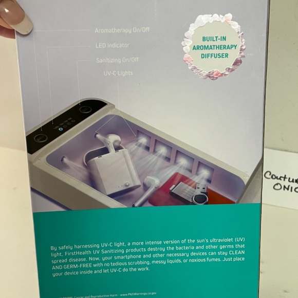 New First Health UV-C Sanitizer for Smartphones,Phone sanitizer, Phone cleaner - Picture 3 of 4